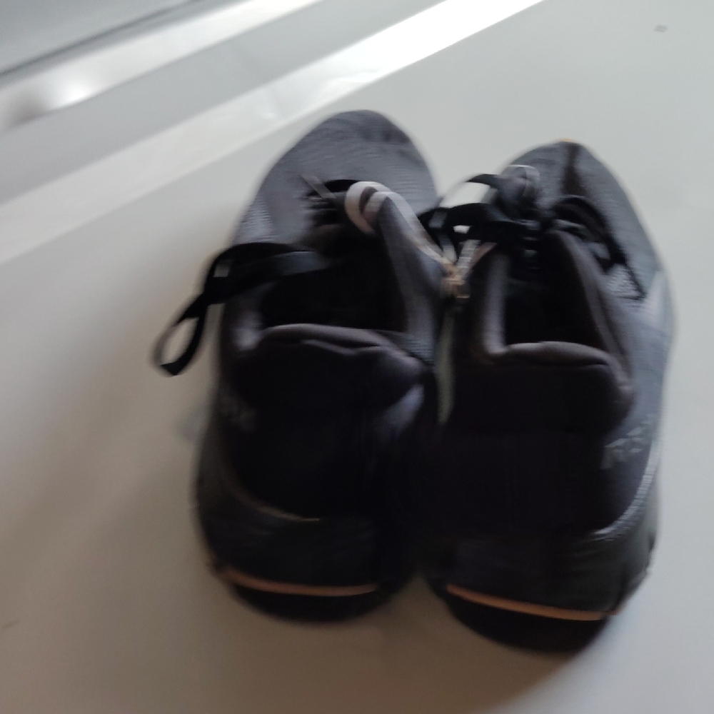 RBX Men's Sleek Black Athletic Shoes - Picture 4 of 7